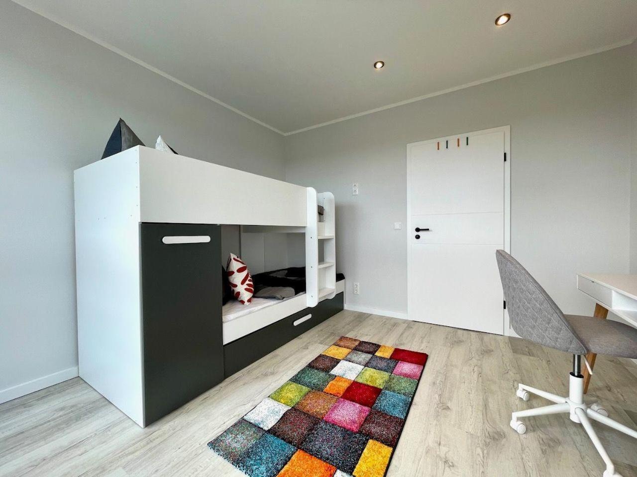 Premium-penthouse-w46 Apartment